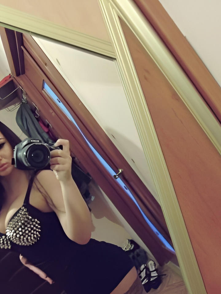 Дарина привлекательная девушка из Волгограда цена от 4000 руб