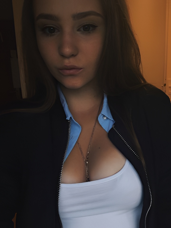 Евлалия привлекальеная девушка из Волгограда цена от 2500 руб