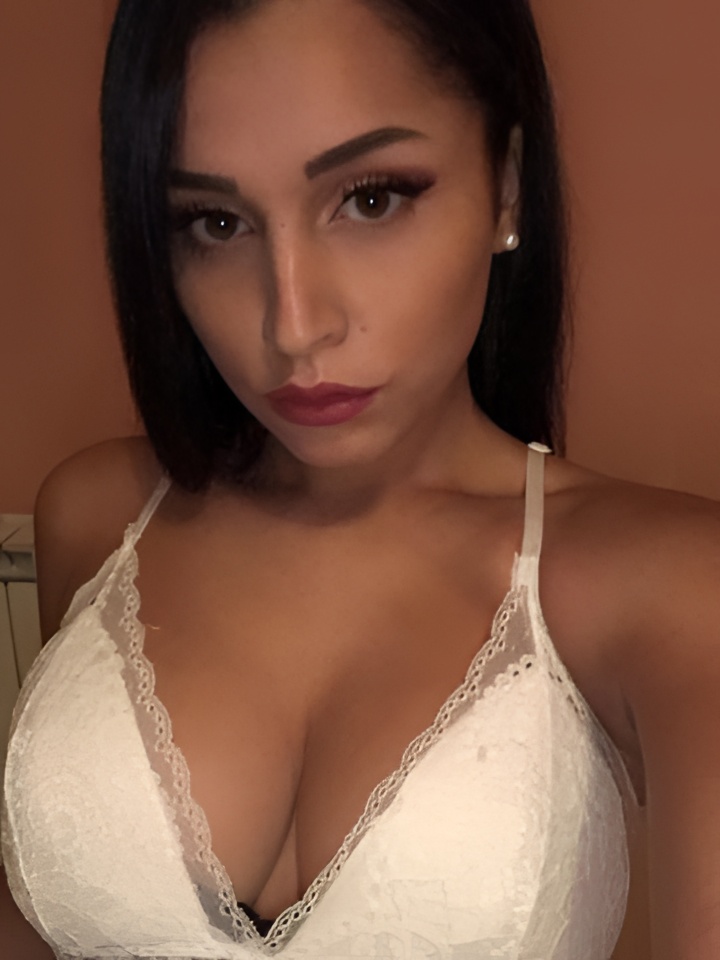 Лидия привлекальеная девушка из Волгограда цена от 10000 руб