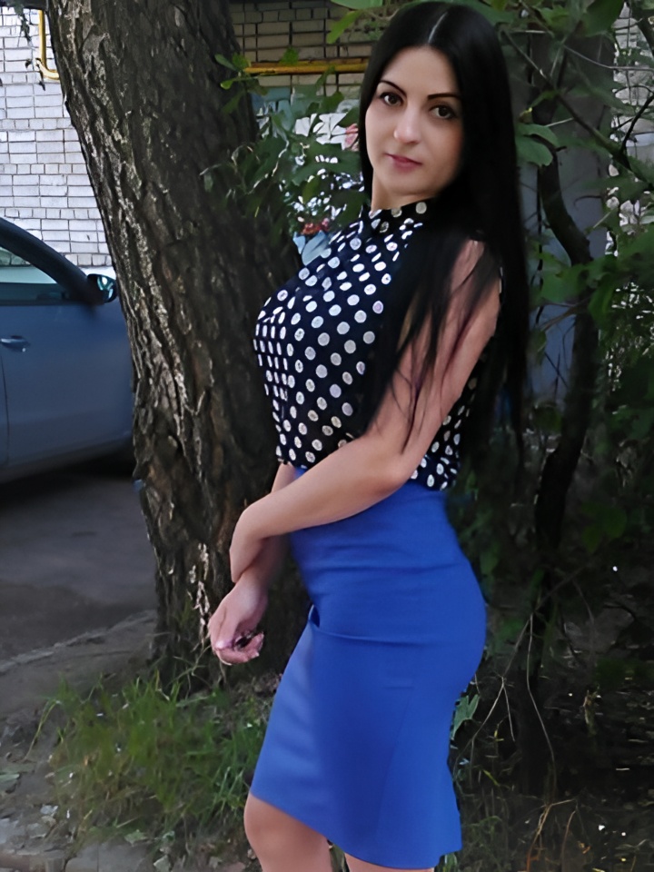 Рада привлекальеная девушка из Волгограда цена от 2500 руб