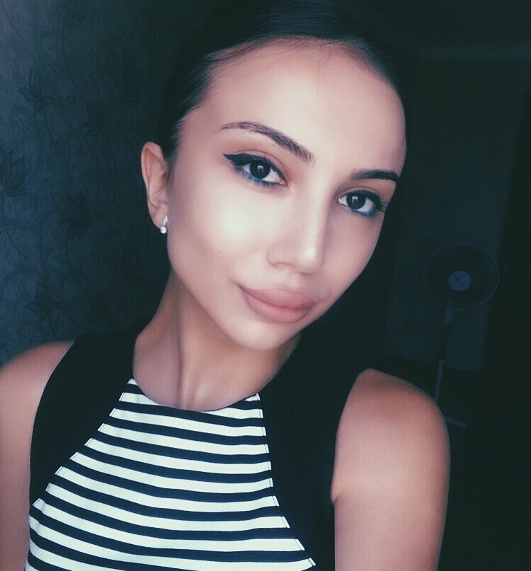 Светлана привлекальеная девушка из Волгограда цена от 3500 руб