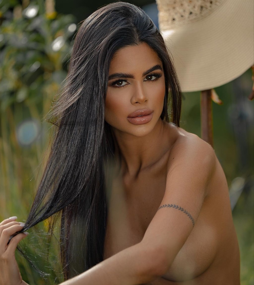 Яночка привлекальеная девушка из Волгограда цена от 3000 руб