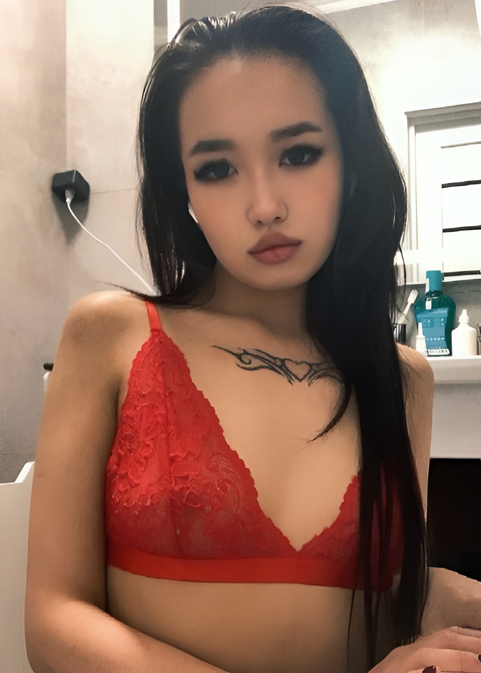 Дарина привлекательная девушка из Волгограда цена от 17000 руб