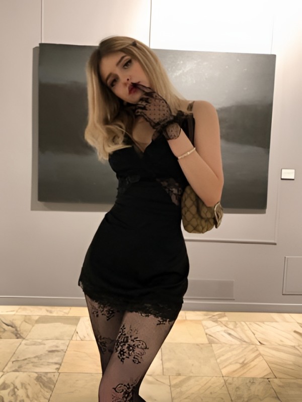 Линда привлекательная девушка из Волгограда цена от 2500 руб