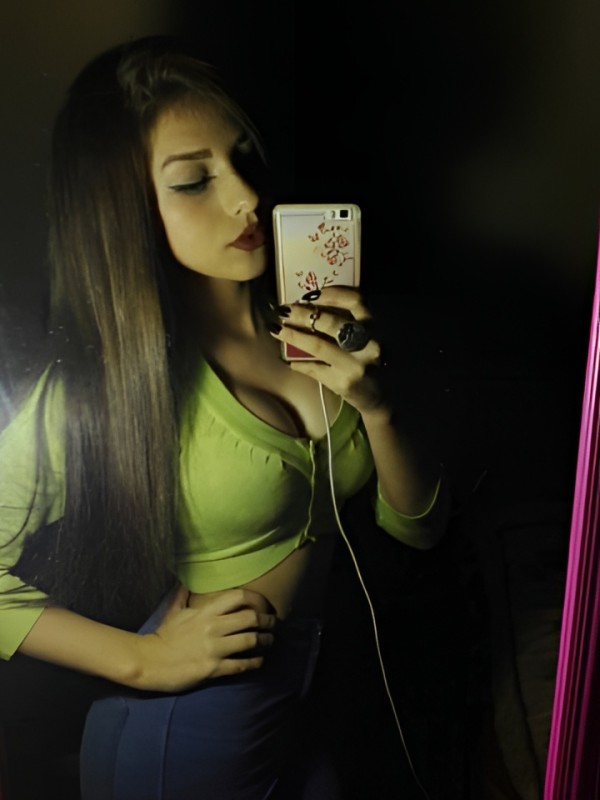 Марта привлекательная девушка из Волгограда цена от 1500 руб