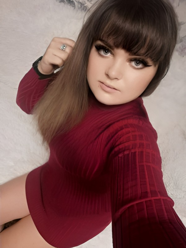 Роксана привлекательная девушка из Волгограда цена от 2000 руб