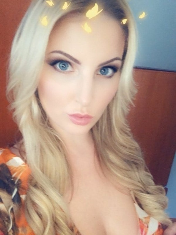 Алисия привлекательная девушка из Волгограда цена от 3000 руб