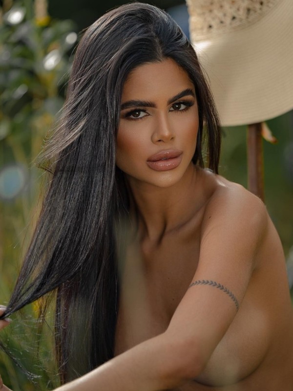 Яночка привлекательная девушка из Волгограда цена от 3000 руб